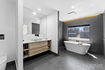 Listing image for 76 Florence Place, Oakford  WA  6121