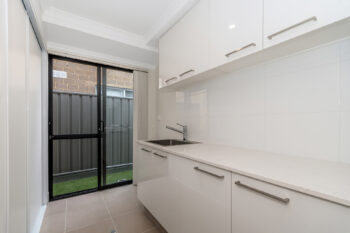 Listing image for 5 Steffan Loop, Harrisdale  WA  6112