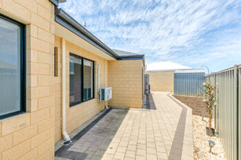 Listing image for 5 Gahnia Street, Piara Waters  WA  6112