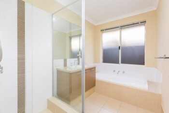 Listing image for 14 Minton Bend, Harrisdale  WA  6112