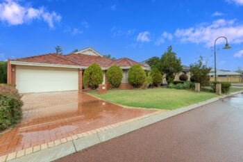 Listing image for 16 Audley Place, Canning Vale  WA  6155