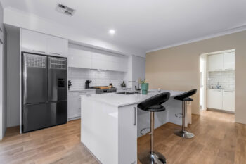 Listing image for 7 Llorens Way, Southern River  WA  6110