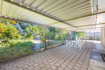 Listing image for 1 Lubberdina Court, Gosnells  WA  6110