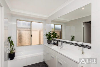 Listing image for 15 Sandmartin Drive, Southern River  WA  6110