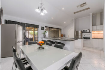 Listing image for 19 Jilakin Loop, Canning Vale  WA  6155