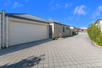 Listing image for 2/105 Gateway Boulevard, Canning Vale  WA  6155