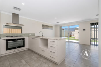 Listing image for 37 Pierrepoint Loop, Champion Lakes  WA  6111