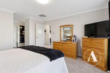 Listing image for 47 Granada Loop, Canning Vale  WA  6155