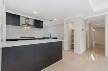 Listing image for 7 Bennetts Way, Baldivis  WA  6171