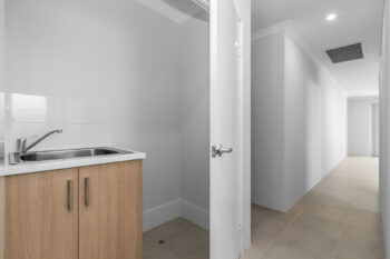 Listing image for 14B Hibiscus Street, Hammond Park  WA  6164