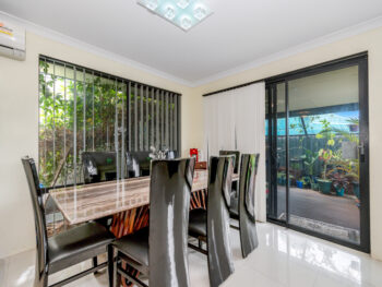 Listing image for 33 Portsmouth Way, Harrisdale  WA  6112