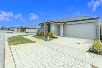 Listing image for 5 Siena Approach, Piara Waters  WA  6112