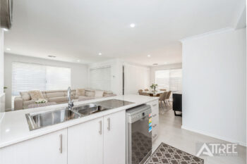 Listing image for 17 Liscombe Crescent, Harrisdale  WA  6112