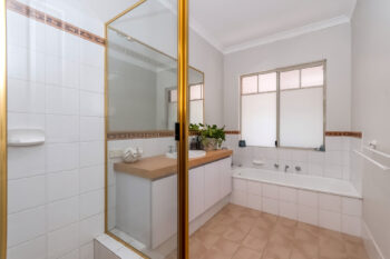 Listing image for 3 Plateau Heights, Hovea  WA  6071