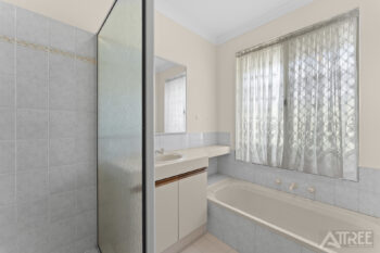 Listing image for 17 Pentland Crescent, Dudley Park  WA  6210