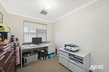 Listing image for 6 Ambassador Court, Thornlie  WA  6108