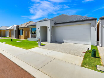 Listing image for 10 Avni Lane, Thornlie  WA  6108