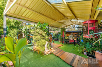 Listing image for 10 Gwalia Place, Gosnells  WA  6110