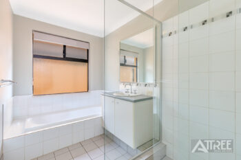 Listing image for 31 Baddesley Way, Canning Vale  WA  6155