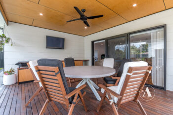 Listing image for 3 Ilford Place, Thornlie  WA  6108