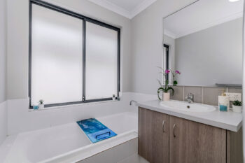 Listing image for 27 St Tropez Gardens, Piara Waters  WA  6112