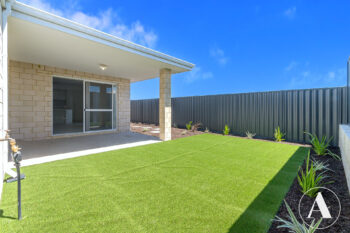 Listing image for 5 Siesta Way, Madora Bay  WA  6210
