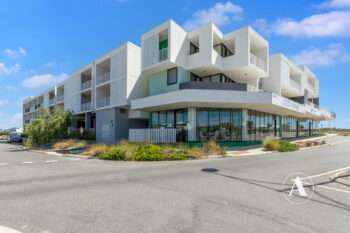 Listing image for 10/15 Pallett Avenue, Spearwood  WA  6163