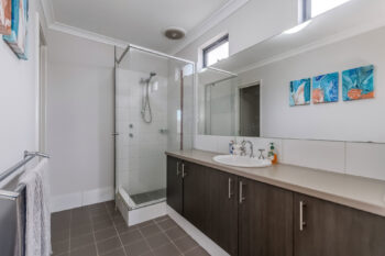 Listing image for 28 Archdale Loop, Piara Waters  WA  6112