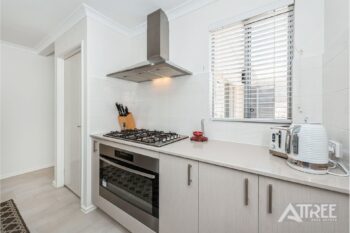 Listing image for 17 Liscombe Crescent, Harrisdale  WA  6112