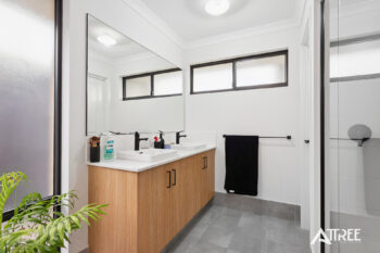 Listing image for 12 Percheron Circuit, Forrestdale  WA  6112