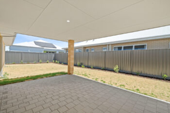Listing image for 17 Manresa Road, Madora Bay  WA  6210