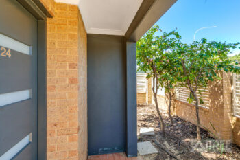 Listing image for 24/17-21 Third Avenue, Kelmscott  WA  6111