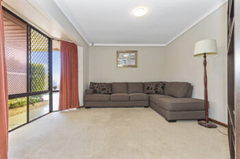 Listing image for 67 Ashburton Drive, Gosnells  WA  6110