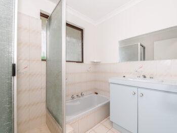 Listing image for 724 Warton Road, Treeby  WA  6164