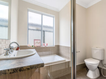 Listing image for 3/50 Middle Parkway, Canning Vale  WA  6155