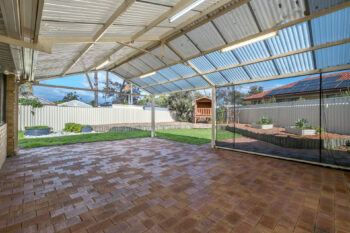 Listing image for 10 Hayes Court, Thornlie  WA  6108