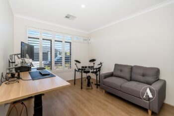 Listing image for 8 Mandalup Road, Haynes  WA  6112