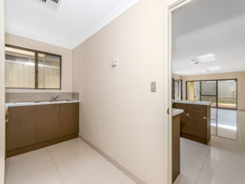 Listing image for 10 Medawar Loop, Piara Waters  WA  6112