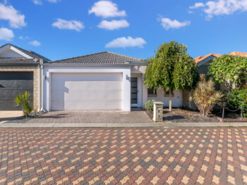 Listing image for 5/26 Churchill Green, Canning Vale  WA  6155