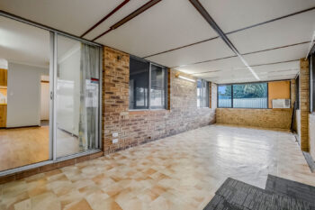 Listing image for 10 Hayes Court, Thornlie  WA  6108