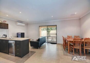 Listing image for 6/11 Carnation Street, Canning Vale  WA  6155