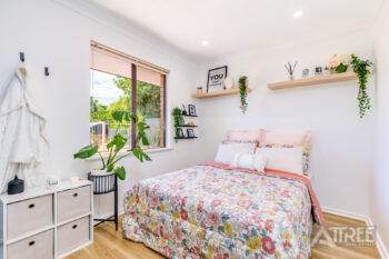 Listing image for 21 Tollington Park Road, Kelmscott  WA  6111