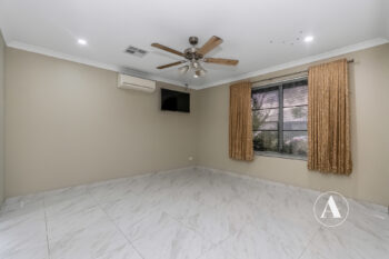 Listing image for 11 Calvert Loop, Hilbert  WA  6112