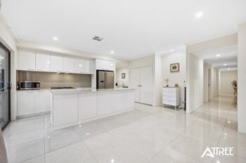 Listing image for 7 Sorrento Road, Piara Waters  WA  6112