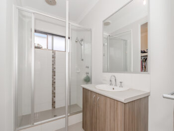 Listing image for 49 Barnevelder Bend, Southern River  WA  6110