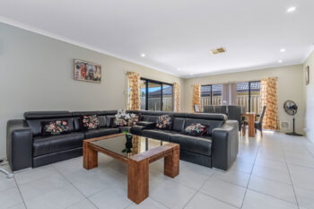 Listing image for 7 Blarney Place, Canning Vale  WA  6155