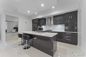 Listing image for 10 Loseto Link, Piara Waters  WA  6112