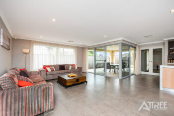 Listing image for 15 Edgehill Walk, Piara Waters  WA  6112