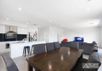 Listing image for 11 Agate Way, Byford  WA  6122