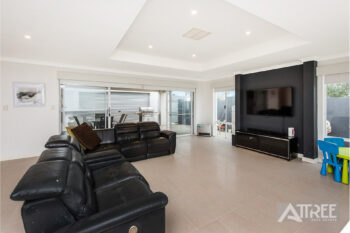 Listing image for 31 Philadelphia Parade, Canning Vale  WA  6155